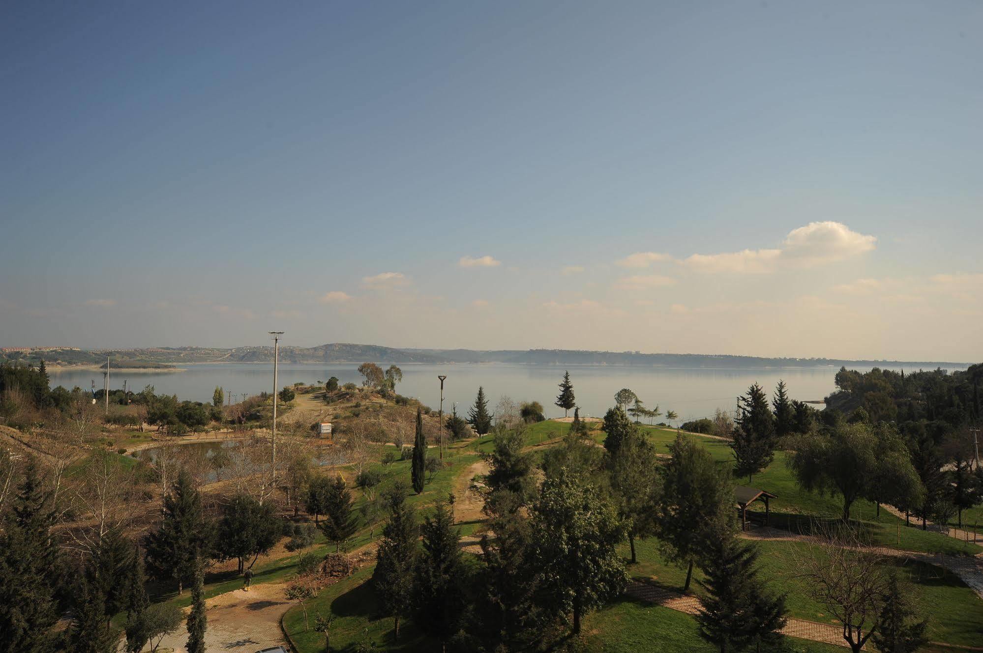 Golden Lake Hotel Адана Экстерьер фото