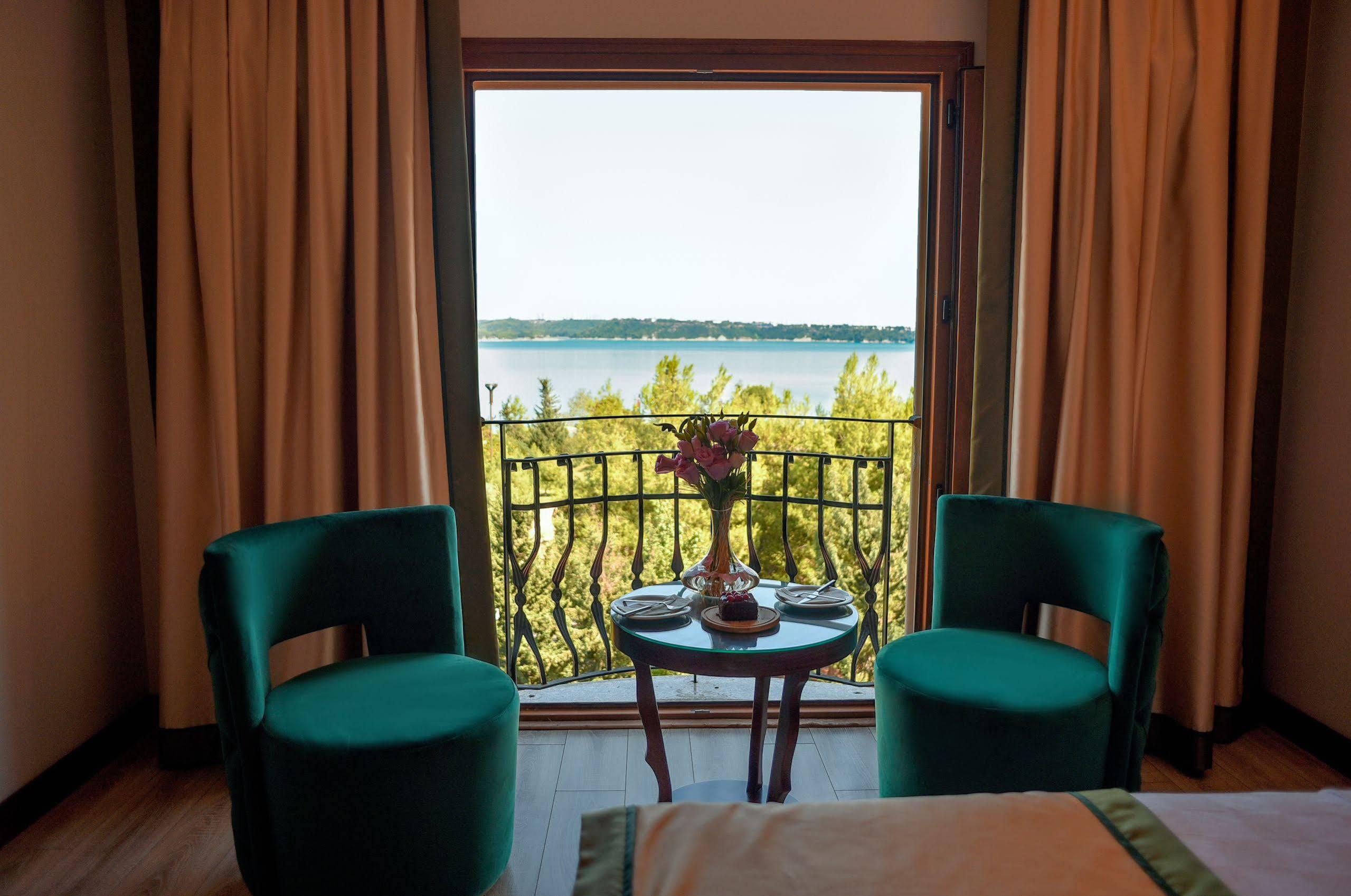 Golden Lake Hotel Адана Экстерьер фото